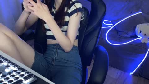 Snapshot of elisa_north chatting on February 10, 2025, 10:31 am Elisa North online show from February 10, 2025, 10:31 am