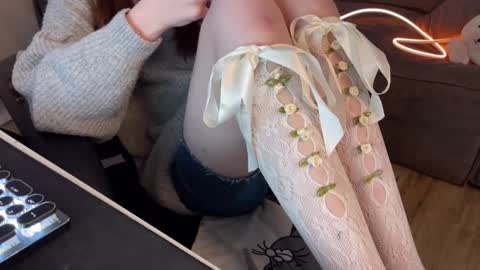 Snapshot of elisa_north chatting on March 2, 2025, 11:18 am Elisa North online show from March 2, 2025, 11:18 am