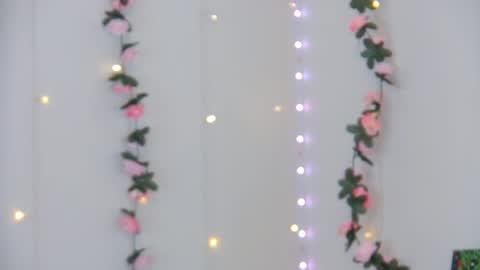 ElisabethDavis online show from April 18, 2026, 7:07 pm