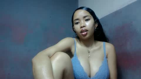 elisabethee online show from June 8, 2026, 6:19 pm