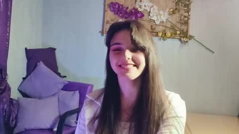 Elin online show from March 13, 2026, 2:23 pm