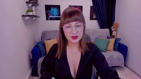 Elisabeth online show from December 9, 2024, 4:58 pm