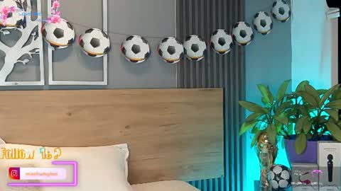 Elise Play Boobs online show from July 4, 2026, 10:16 pm