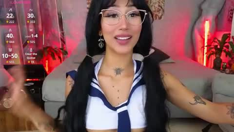 Elissecinnamon online show from June 23, 2026, 4:54 am