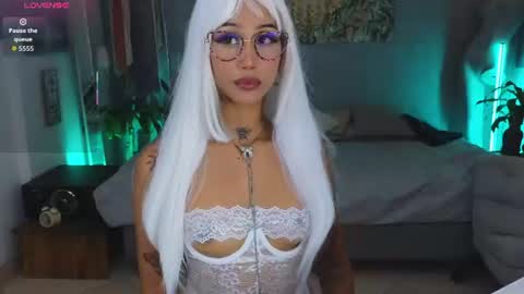 Elissecinnamon online show from July 11, 2026, 1:19 am