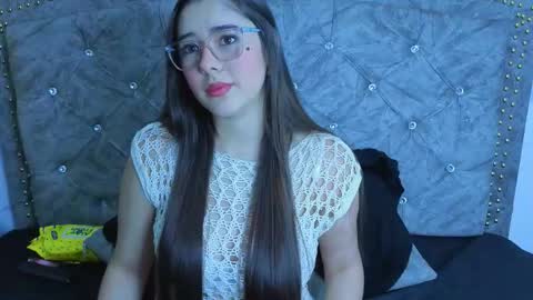 Snapshot of elisvega chatting on February 18, 2026, 8:05 pm elisvega online show from February 18, 2026, 8:05 pm