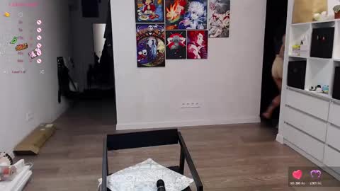 Ari online show from December 3, 2024, 1:21 pm