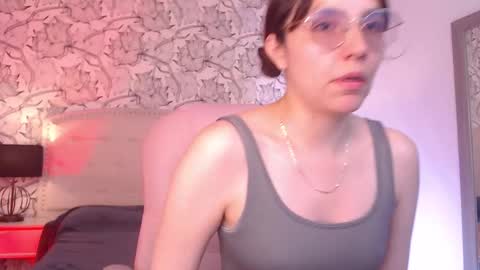 Eliza online show from October 10, 2025, 7:57 pm