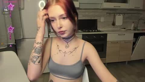 Elizabeth online show from February 13, 2025, 3:14 pm