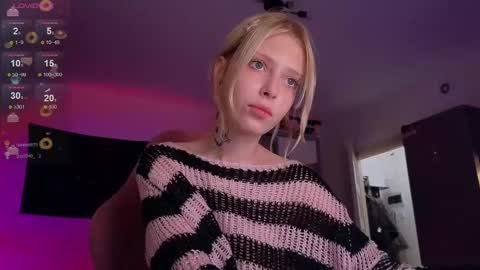 Elizabeth online show from October 14, 2025, 8:42 pm