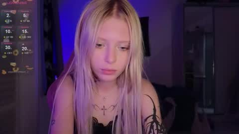 Elizabeth online show from October 26, 2025, 8:48 pm