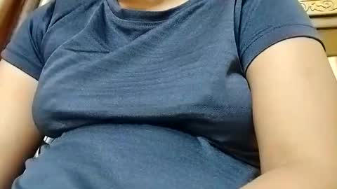 Snapshot of eliza_sexy03 chatting on September 17, 2025, 1:40 am eliza_sexy03 online show from September 17, 2025, 1:40 am