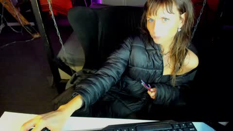 Elizabethangel online show from January 20, 2025, 3:15 am