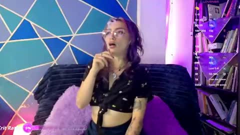 elizabeht_911 online show from July 8, 2026, 11:09 pm