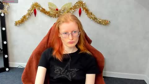 Snapshot of elizabeth_harpper chatting on January 16, 2025, 8:22 am Elizabeth online show from January 16, 2025, 8:22 am