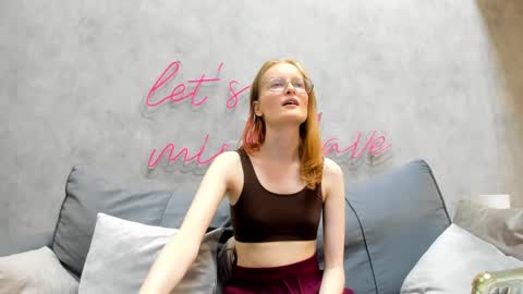 Snapshot of elizabeth_harpper chatting on February 8, 2025, 2:05 pm Elizabeth online show from February 8, 2025, 2:05 pm