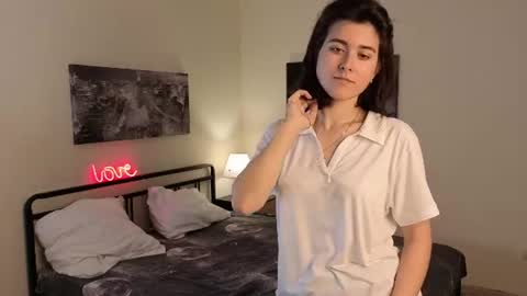 Malena online show from June 24, 2026, 5:12 pm