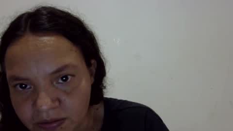 Elizabeth Martinez  online show from February 11, 2025, 9:14 pm