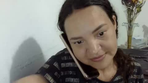 Elizabeth Martinez  online show from December 1, 2025, 4:23 pm