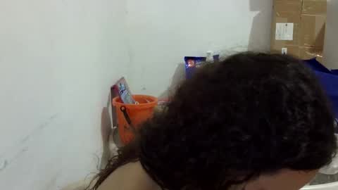 Elizabeth Martinez  online show from May 27, 2026, 5:32 pm