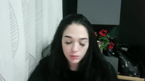 elizabeth_xi online show from October 2, 2025, 6:04 pm