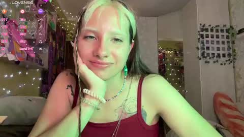 elizabethh_brown online show from August 8, 2026, 2:52 pm