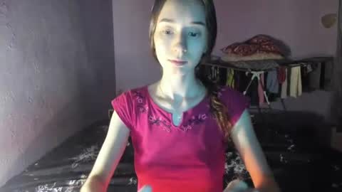 elizabethrice online show from July 19, 2026, 2:43 pm