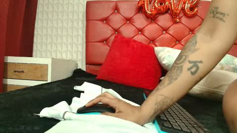 elizabetth_roman online show from March 4, 2026, 8:59 pm