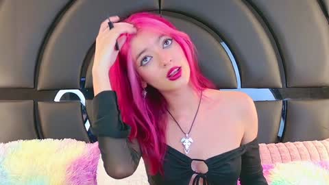 Elizabet online show from January 21, 2025, 11:02 pm