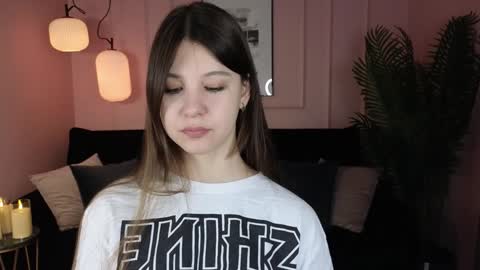 Snapshot of elizamild chatting on December 26, 2024, 1:10 pm Eliza online show from December 26, 2024, 1:10 pm