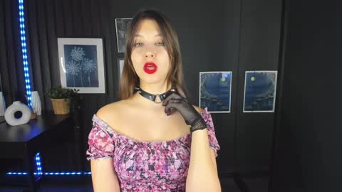 Snapshot of elizamild chatting on December 27, 2024, 6:20 pm Eliza online show from December 27, 2024, 6:20 pm