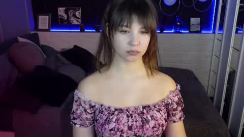 Snapshot of elizamild chatting on February 28, 2025, 1:36 pm Eliza online show from February 28, 2025, 1:36 pm