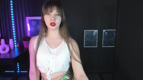 Snapshot of elizamild chatting on March 11, 2025, 4:51 pm Eliza online show from March 11, 2025, 4:51 pm