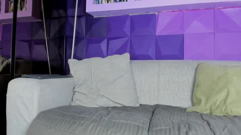 Snapshot of elizbeth_777 chatting on January 30, 2025, 2:15 pm elizbeth_777 online show from January 30, 2025, 2:15 pm