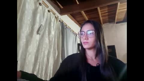 elizka 00 online show from March 31, 2026, 3:30 am