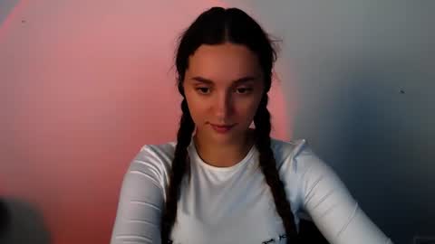 elizsun online show from July 13, 2026, 1:25 pm