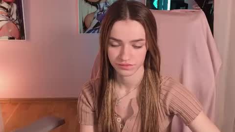 Snapshot of elizzza_ chatting on July 7, 2026, 5:21 am elizzza_ online show from July 7, 2026, 5:21 am