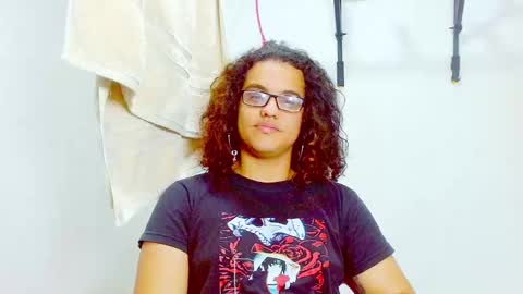 Diana online show from February 8, 2025, 4:14 pm