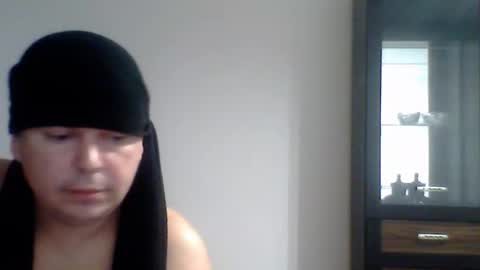 ella1982sexyh online show from October 21, 2025, 6:41 pm