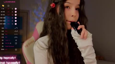 Snapshot of ella_hayes chatting on October 19, 2025, 2:34 am Ella NEXT STREAM 1TH DECEMBER 1200 - 0800 AM AT MOSCOW TIME online show from October 19, 2025, 2:34 am