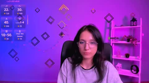 ella_miracle online show from May 7, 2026, 9:09 pm