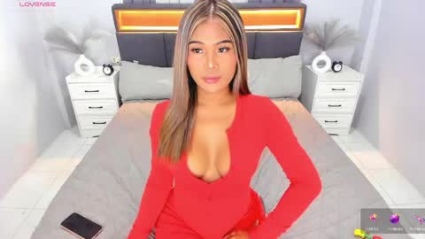 Snapshot of ellabrown_ chatting on May 27, 2026, 7:16 am SINGLE PO online show from May 27, 2026, 7:16 am