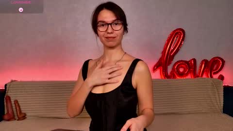 ellacanny online show from February 26, 2026, 5:17 am