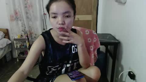 Ellah online show from November 20, 2025, 1:39 am