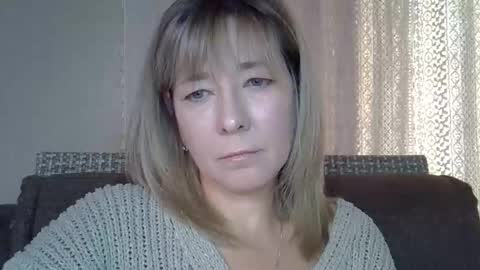 ellajohnsonx online show from September 28, 2025, 12:10 pm