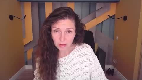 EllaLongs online show from May 30, 2026, 11:18 am
