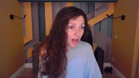 EllaLongs online show from May 31, 2026, 11:28 am