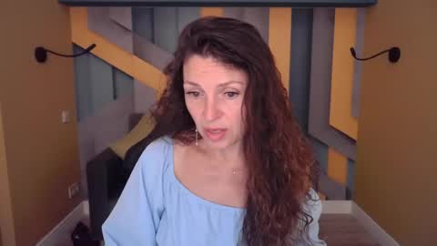 EllaLongs online show from July 5, 2026, 11:28 am