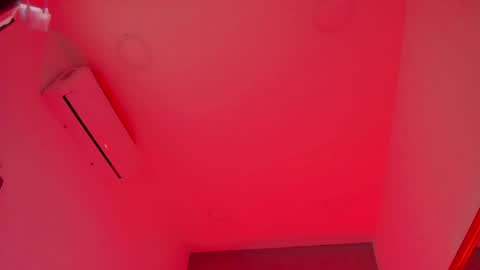 Ella online show from January 12, 2025, 4:00 am