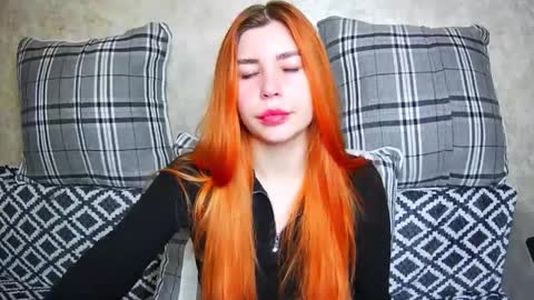 Snapshot of ellanuar chatting on September 17, 2025, 2:02 am EllaNuar online show from September 17, 2025, 2:02 am